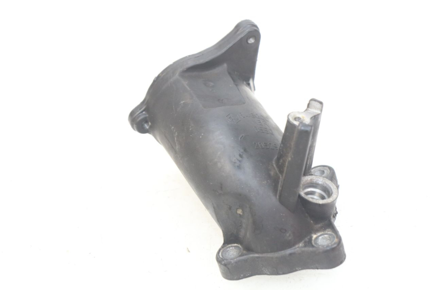 photo de TUBO DE ADMISIÓN PEUGEOT GEOPOLIS 400 (2007 - 2013) - Primer plano técnico