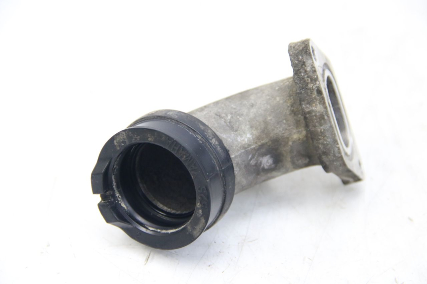 photo de TOMA DE ADMISIóN YAMAHA HW XENTER 125 (2011 - 2017) - Detalle de la pieza