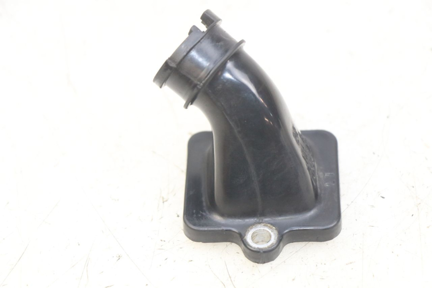 photo de TUBO DE ADMISIÓN PEUGEOT KISBEE 2T 50 (2010 - 2017) - Zoom estado de uso