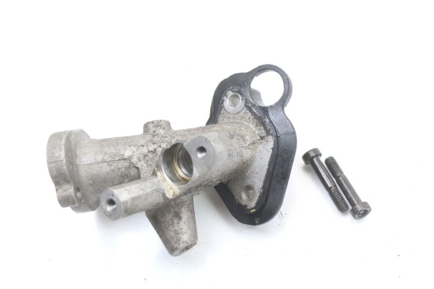 photo de TUBO DE ADMISIÓN PEUGEOT KISBEE 4T 50 (2018 - 2022) - Detalle de la pieza