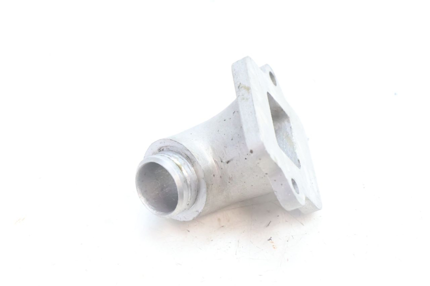 photo de TOBERAS PEUGEOT LUDIX BLASTER 50 (2006 - 2014) - Otra perspectiva