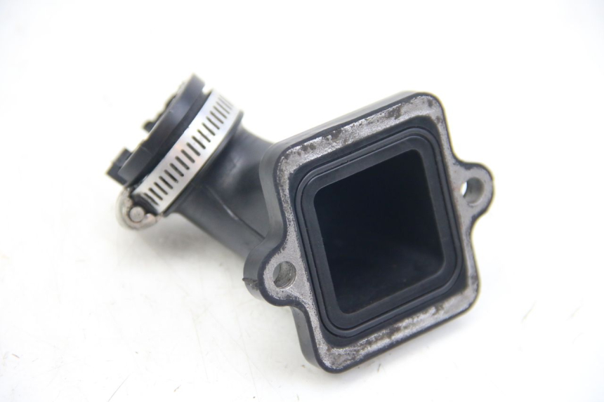 photo de TUBO DE ADMISIÓN PEUGEOT LUDIX 50 (2008 - 2017) - Zoom estado de uso