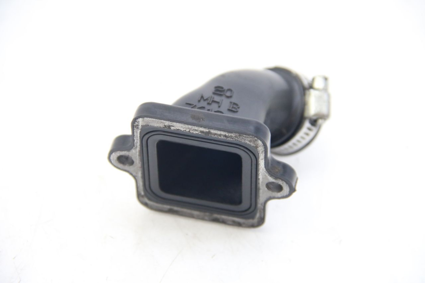 photo de TUBO DE ADMISIÓN PEUGEOT LUDIX 50 (2008 - 2017) - Otra perspectiva