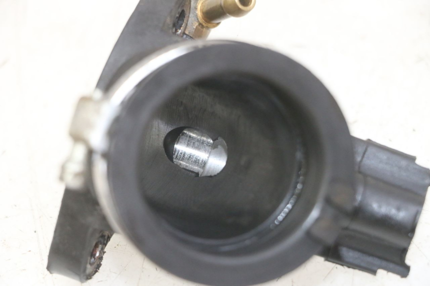 photo de TOBERAS PIAGGIO MP3 LT 300 (2010 - 2016) - Detalle de la pieza