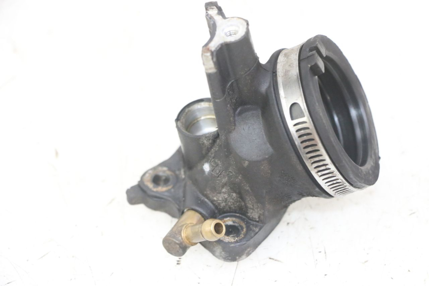 photo de TOBERAS PIAGGIO MP3 LT 300 (2010 - 2016) - Otra perspectiva