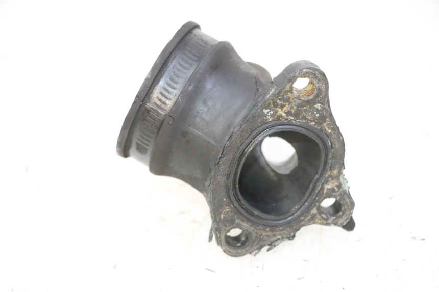 photo de TUBO DE ADMISIÓN PIAGGIO MP3 RL 250 (2006 - 2010) - Primer plano técnico