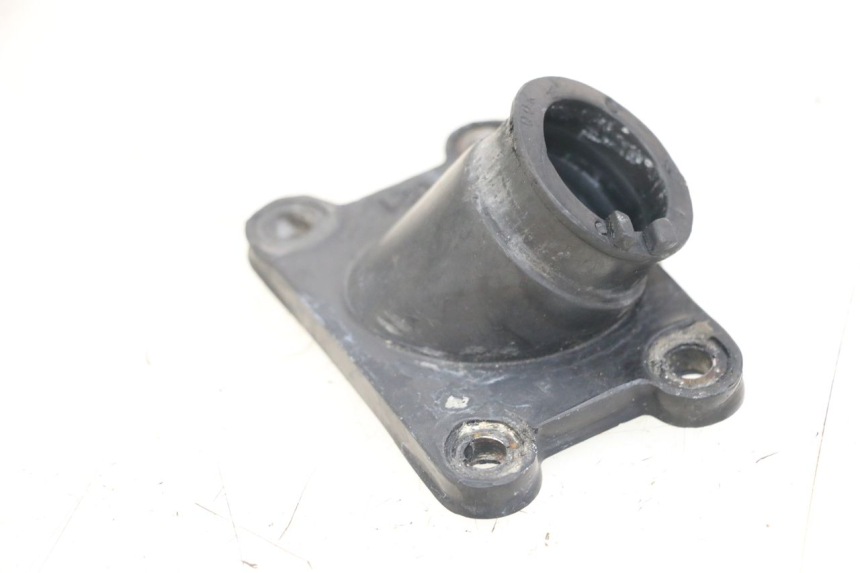 photo de TUBO DE ADMISIÓN RIEJU MRT 50 (2009 - 2017) - Otra perspectiva