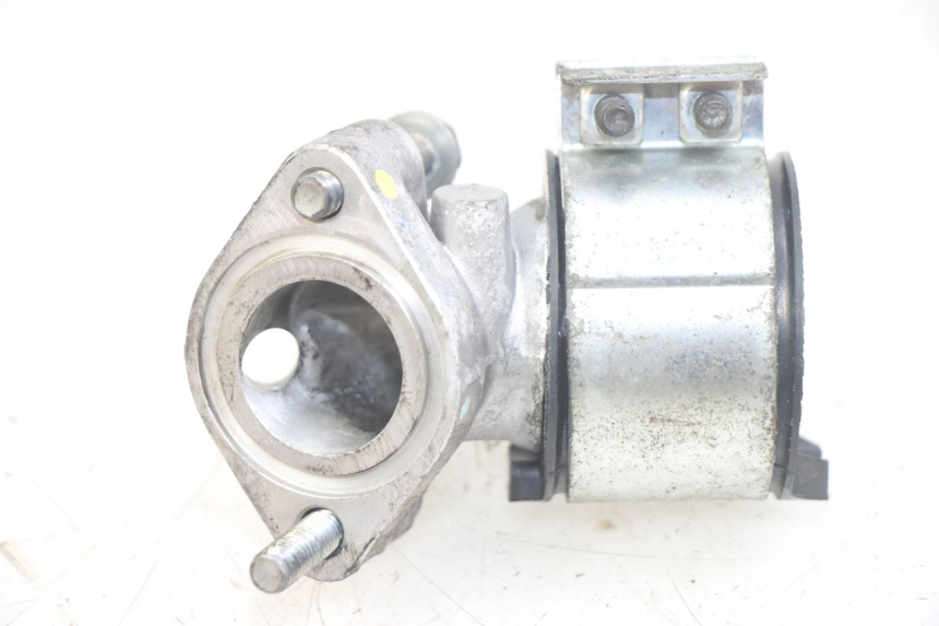 photo de TUBO DE ADMISIÓN HONDA PCX (JF28) 125 (2009 - 2011) - Zoom estado de uso