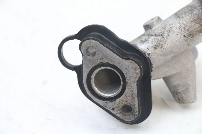 photo de TUBO DE ADMISIÓN PEUGEOT KISBEE 4T 50 (2018 - 2022) - Primer plano técnico