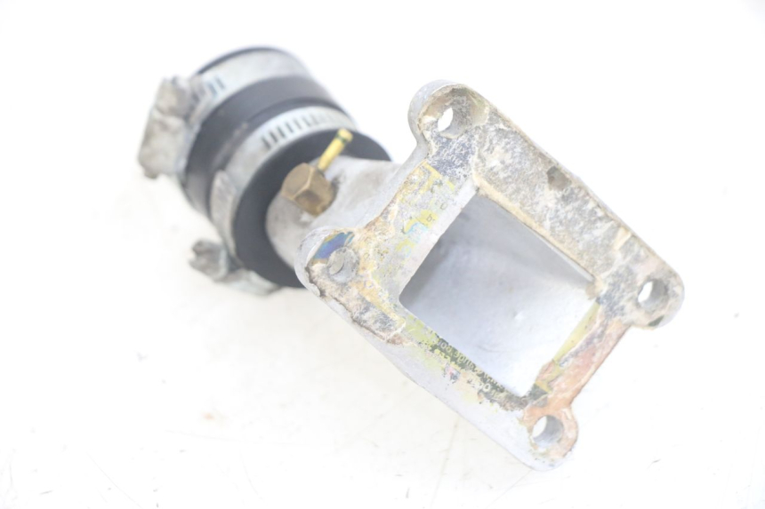 photo de TUBO DE ADMISIÓN GILERA RK 50 (1996 - 1999) - Detalles de los puntos de fijación