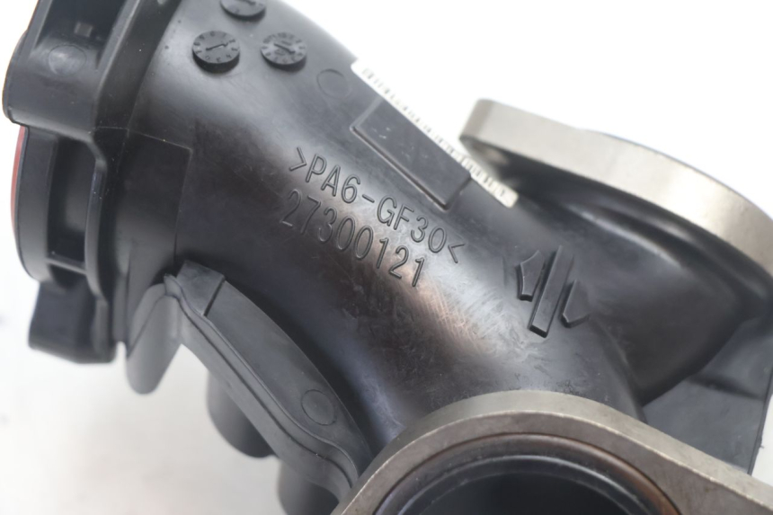 photo de TOBERAS HARLEY DAVIDSON ROAD GLIDE FLTRXSE 1920 (2018 - 2022) - Detalles de los puntos de fijación