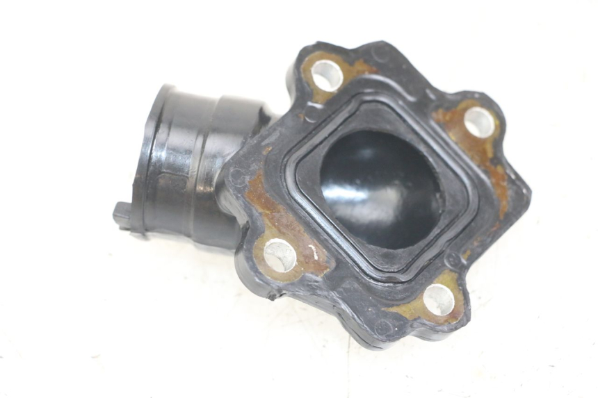 photo de TUBO DE ADMISIÓN KEEWAY RY6 2T 50 (2011 - 2019) - Zoom estado de uso