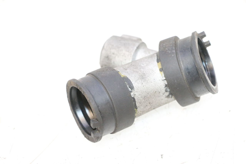 photo de TOBERAS PEUGEOT SATELIS COMPRESSOR K15 125 (2006 - 2009) - Primer plano técnico
