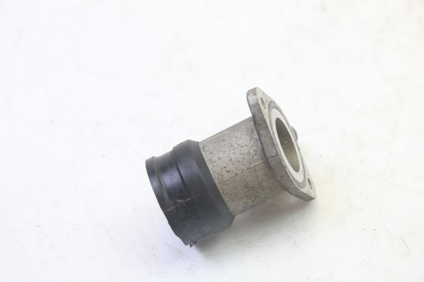 photo de TOBERAS PEUGEOT SATELIS 125 (2013 - 2018) - Primer plano técnico