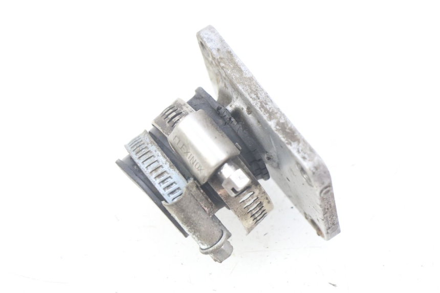 photo de TUBO DE ADMISIÓN DERBI SENDA 50 (2003 - 2005) - Primer plano técnico