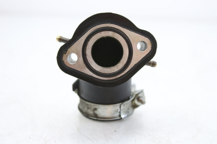 photo de TUBO DE ADMISIÓN KYMCO SENTO 100 (2008 - 2013) - Primer plano técnico