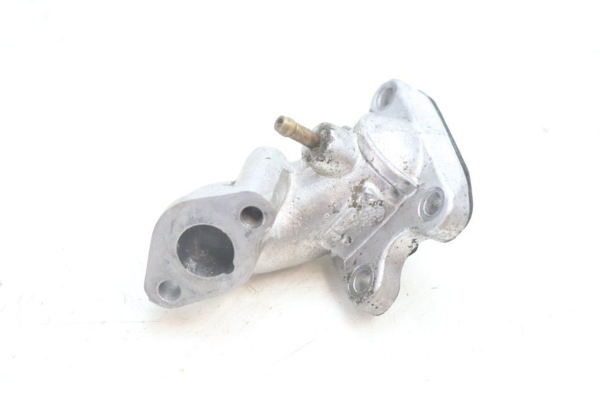 photo de TUBO DE ADMISIÓN PEUGEOT SPEEDFIGHT LC 50 (1996 - 2002) - Zoom estado de uso
