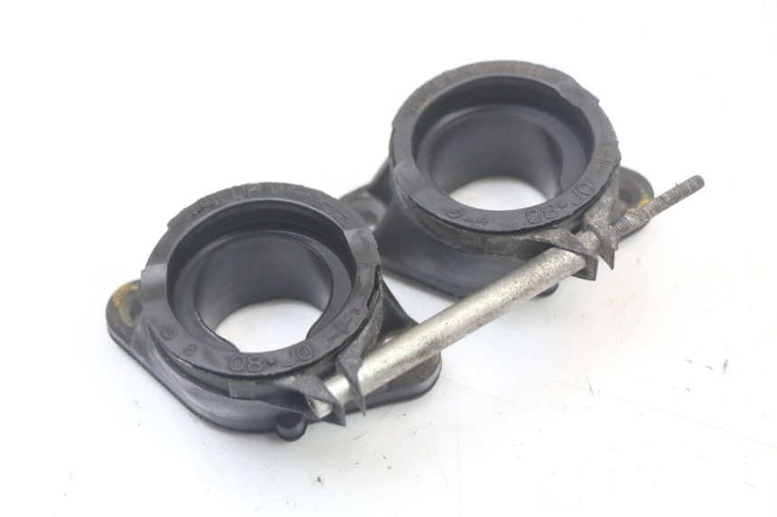 photo de TOBERAS SUZUKI GSR 750 (2011 - 2017) - Otra perspectiva