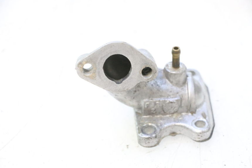 photo de TOBERAS PEUGEOT TREKKER 50 (1995 - 2004) - Detalle de la pieza