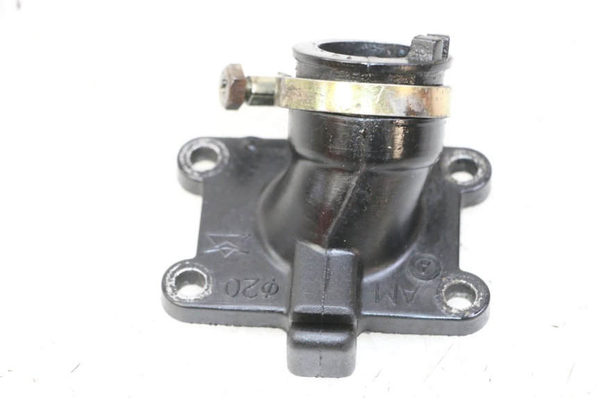 photo de TOBERAS YAMAHA TZR 50 (2008 - 2016) - Otra perspectiva