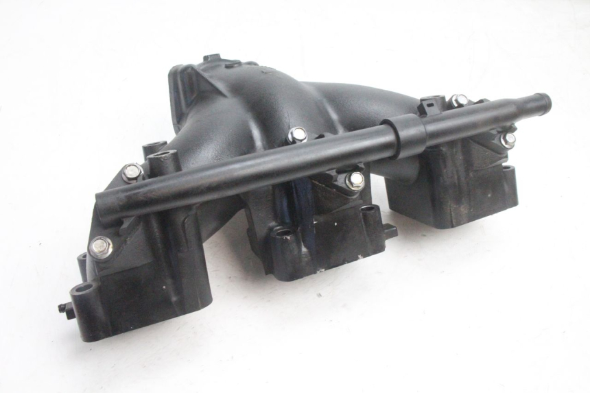 photo de TOBERAS YAMAHA WAVE RUNNER GP R 1200 (2000 - 2003) - Detalle de la pieza