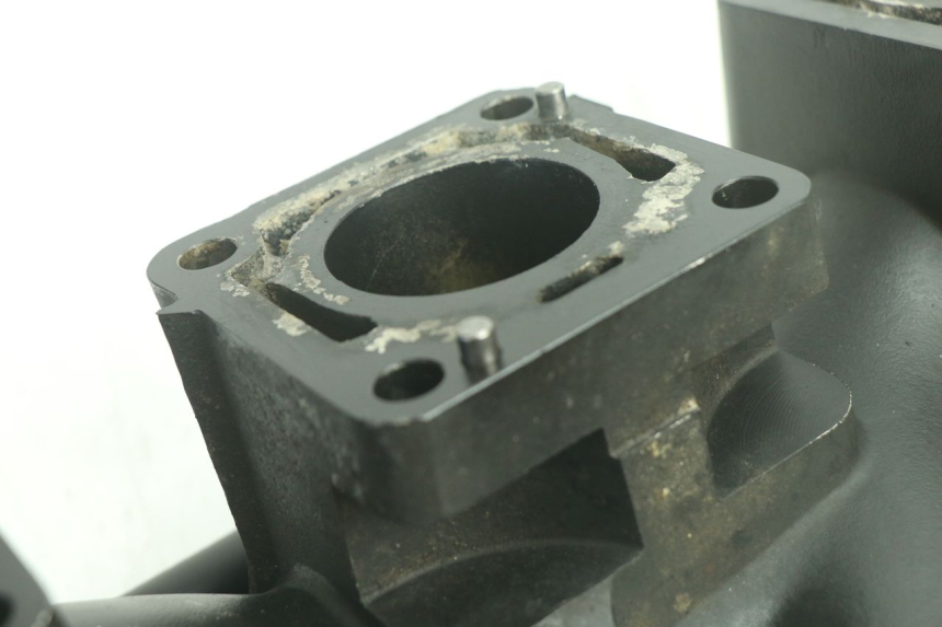 photo de TOBERAS YAMAHA WAVE RUNNER GP R 1200 (2000 - 2003) - Vista general del producto