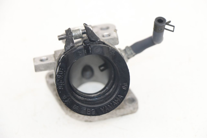 photo de TOMA DE ADMISIóN YAMAHA XMAX X-MAX 125 (2006 - 2009) - Vista principal