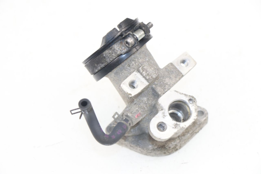 photo de TOMA DE ADMISIóN YAMAHA XMAX X-MAX 125 (2006 - 2009) - Detalle de la pieza