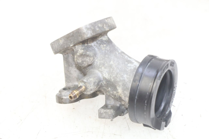 photo de TOMA DE ADMISIóN YAMAHA XMAX X-MAX 125 (2006 - 2009) - Detalle de la pieza