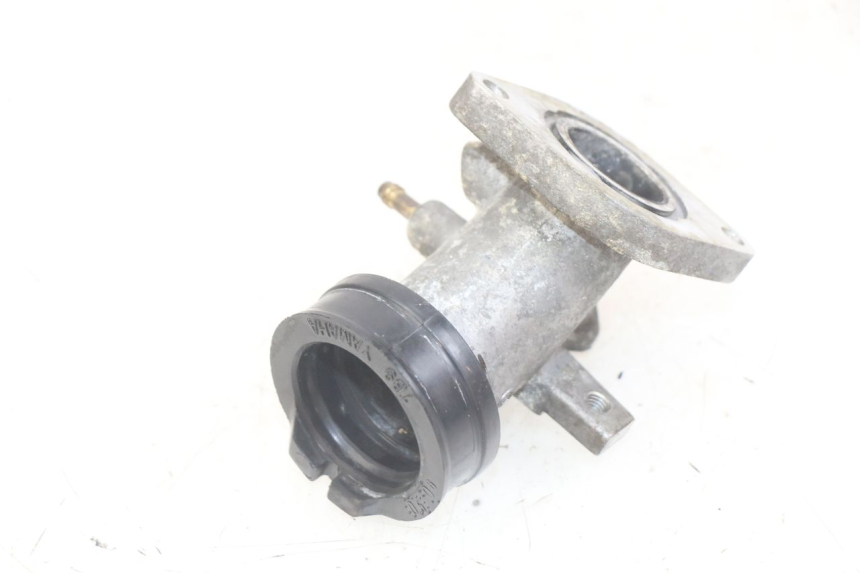 photo de TOMA DE ADMISIóN YAMAHA XMAX X-MAX 125 (2006 - 2009) - Otra perspectiva