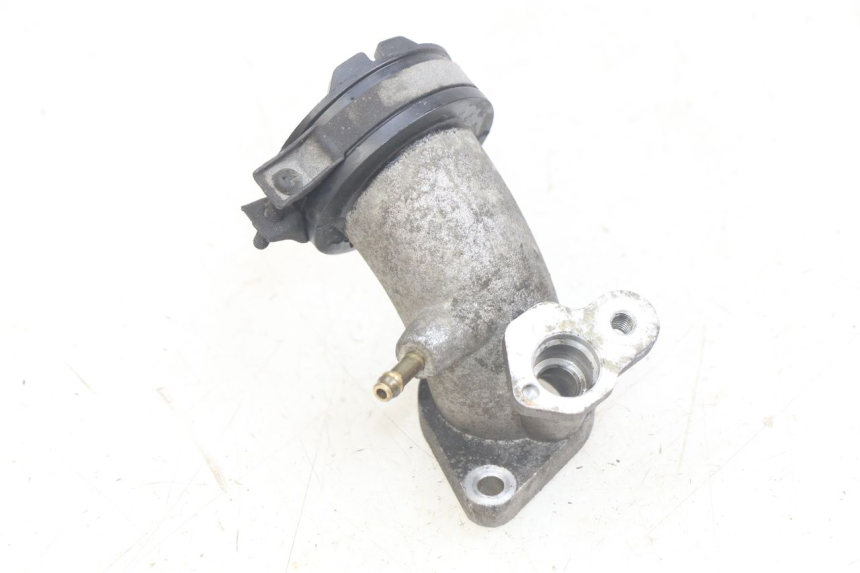 photo de TUBO DE ADMISIÓN YAMAHA X-MAX XMAX 250 (2006 - 2009) - Zoom estado de uso