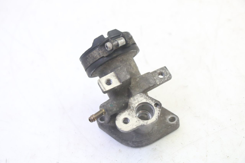 photo de TOBERAS YAMAHA X-MAX XMAX 125 (2010 - 2013) - Otra perspectiva