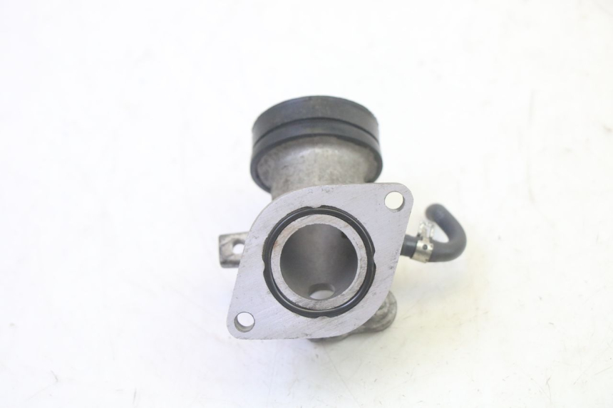 photo de TOBERAS YAMAHA X-MAX XMAX 125 (2010 - 2013) - Otra perspectiva