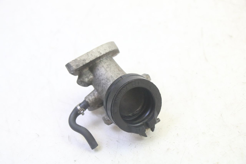 photo de TOBERAS YAMAHA X-MAX XMAX 125 (2010 - 2013) - Primer plano técnico