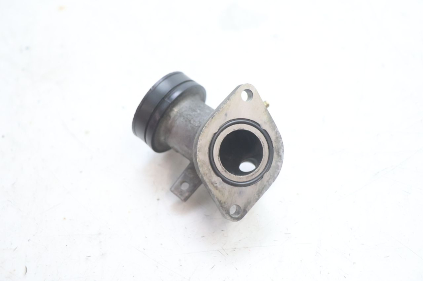 photo de TOMA DE ADMISIóN YAMAHA XMAX X-MAX 125 (2006 - 2009) - Primer plano técnico