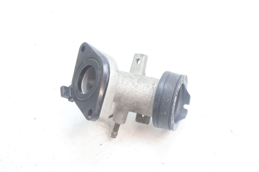 photo de TOBERAS YAMAHA X-MAX XMAX 125 (2010 - 2013) - Primer plano técnico