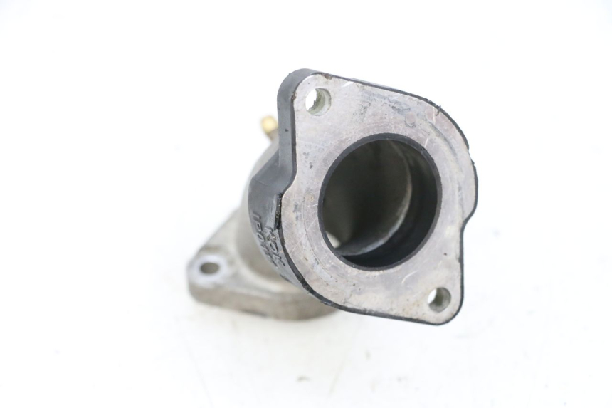photo de TUBO DE ADMISIÓN YAMAHA YP MAJESTY 125 (2002 - 2006) - Zoom estado de uso