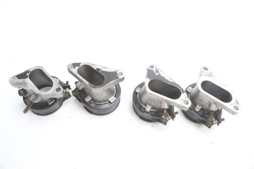 photo de TOBERAS YAMAHA YZF R GENESIS 750 (1993 - 1998) - Otra perspectiva