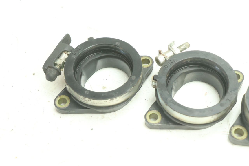 photo de TOBERAS YAMAHA YZF R6 600 (2008 - 2009) - Detalle de la pieza