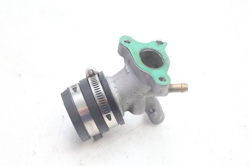 photo de TOBERAS PIAGGIO ZIP IGET 4T 50 (2021 - 2023) - Primer plano técnico