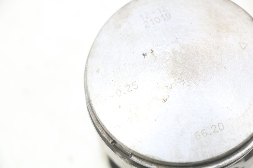 photo de PISTÓN YAMAHA BLASTER 200 (1987 - 2002) - Otra perspectiva