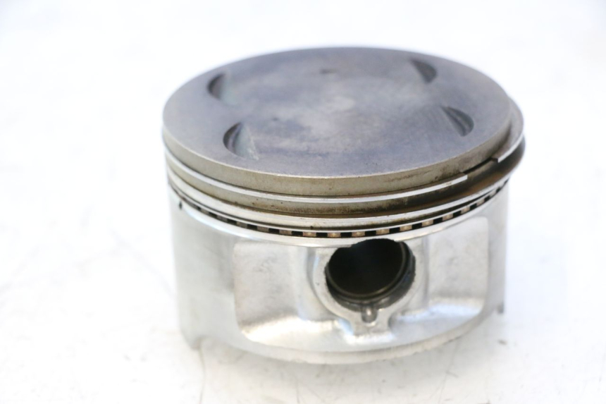 photo de PISTON SUZUKI DR S 600 (1985 - 1989) - Zoom estado de uso