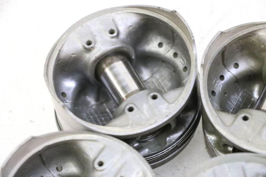 photo de PISTON YAMAHA FJ 36Y 1100 (1984 - 1985) - Zoom estado de uso