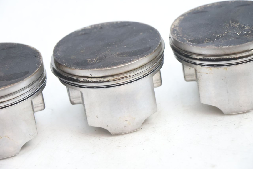 photo de PISTON SUZUKI GSF N BANDIT 1200 (2001 - 2005) - Características distintivas