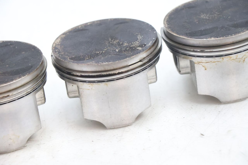 photo de PISTON SUZUKI GSF N BANDIT 1200 (2001 - 2005) - Zoom sobre los componentes