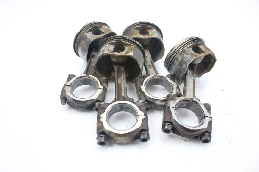 photo de PISTÓN HONDA VFR FI RC46 800 (1998 - 2001) - Zoom estado de uso