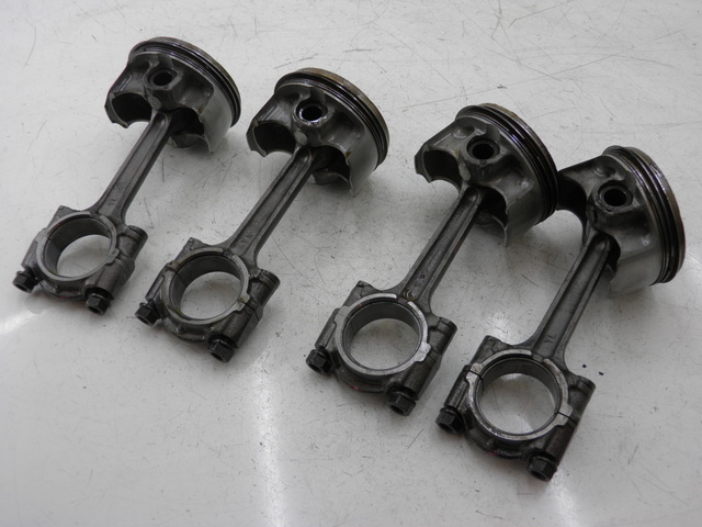 photo de PISTON YAMAHA FJR 1300 (2004 - 2005) - Vista principal