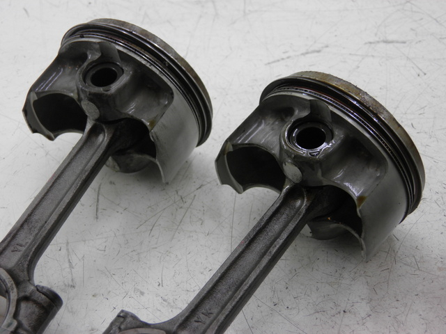 photo de PISTON YAMAHA FJR 1300 (2004 - 2005) - Marcados y referencias originales