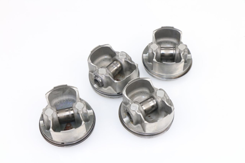 photo de PISTON YAMAHA YZF R6 600 (1999 - 2001) - Detalle de la pieza