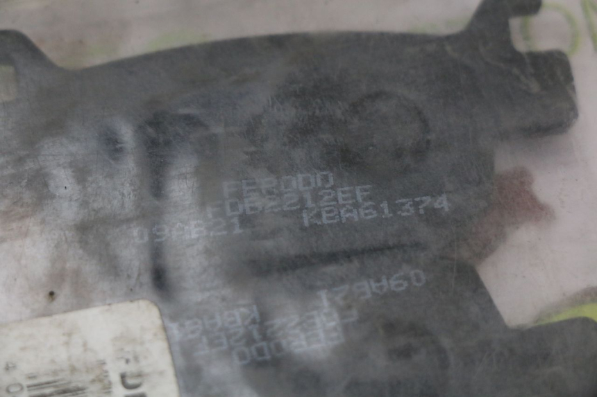 photo de PASTILLAS FRENO TRASERAS HONDA SH ABS 125 (2012 - 2017) - Otra perspectiva